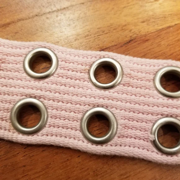 Pink Grommet Belt - Picture 4 of 5